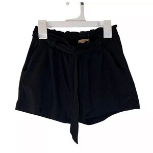 Full Circle Trends Girls Black Shorts Large Elastic Waist Tie Loose Fit Neutral